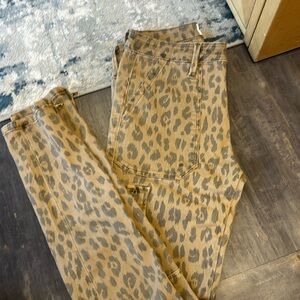 Frame cheetah print jeans